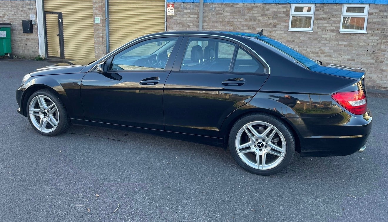 Mercedes C180 Executive thumbnail 3