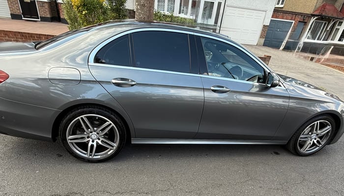 Mercedes E220d AMG Line