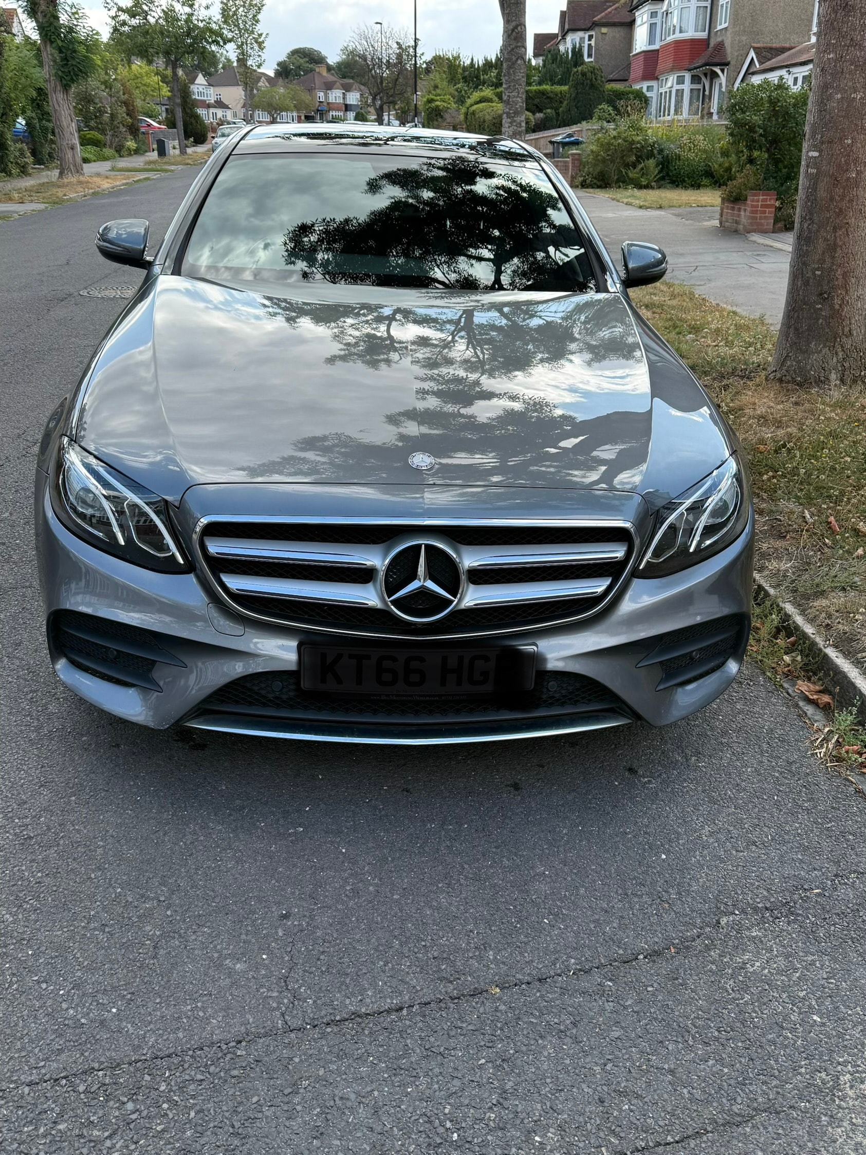 Mercedes E220d AMG Line Premium thumbnail 5